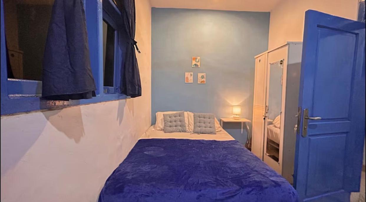 A In Santorini House Near Airport Bali Kuta (Bali)